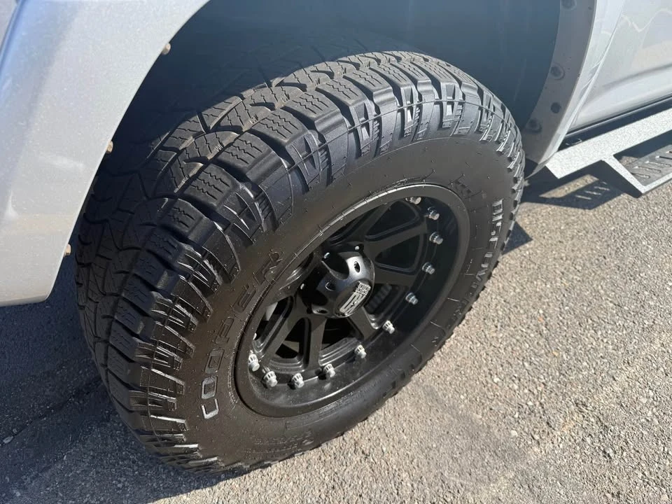 2016 Toyota 4Runner 5th Gen - Image 9 of 17