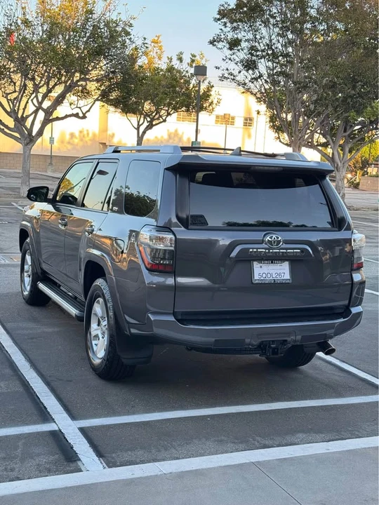2016 Toyota 4Runner 5th Gen - Image 4 of 20