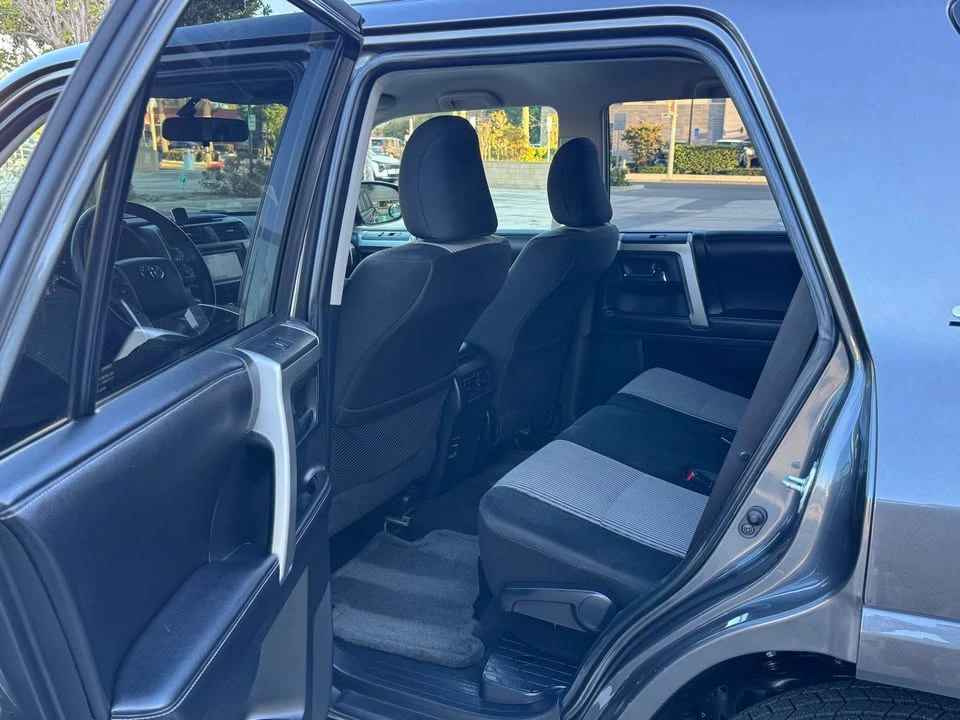 2016 Toyota 4Runner 5th Gen - Image 13 of 20