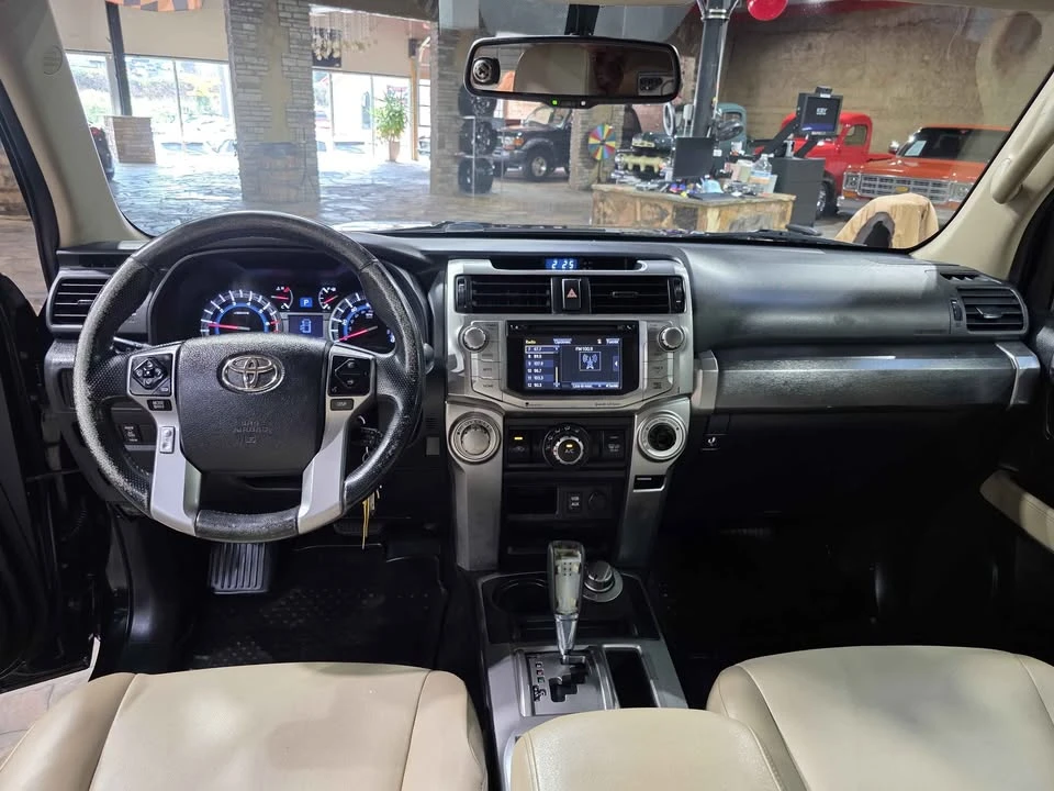 2016 Toyota 4Runner 5th Gen - Image 11 of 20