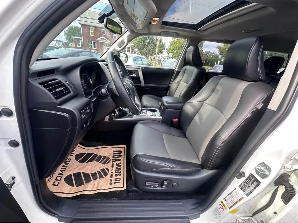 2016 Toyota 4Runner 5th Gen - Image 9 of 20