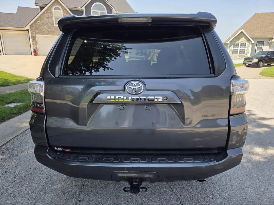 2016 Toyota 4Runner 5th Gen - Image 6 of 13