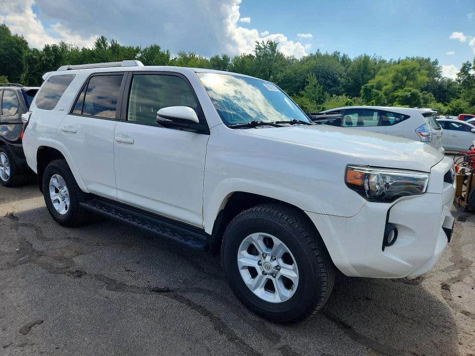 2016 Toyota 4Runner 5th Gen - Image 4 of 10