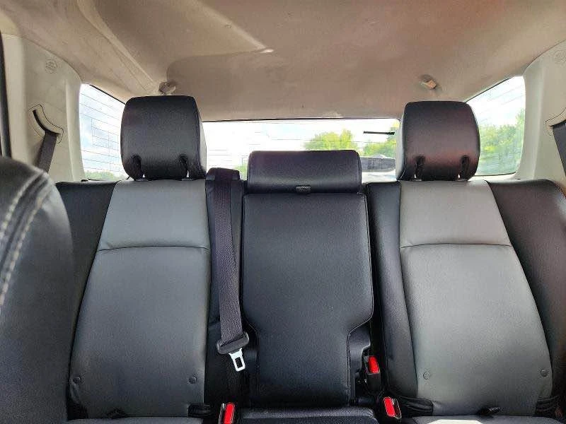 2016 Toyota 4Runner 5th Gen - Image 8 of 10