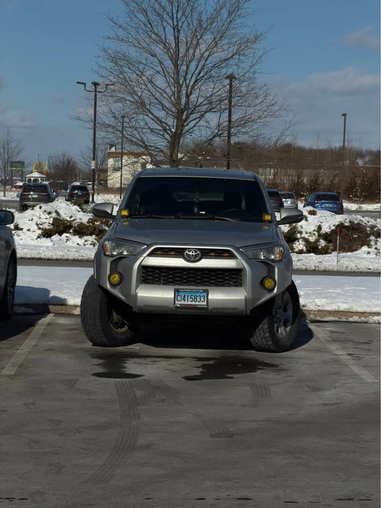 2016 Toyota 4Runner 5th Gen - Image 2 of 3