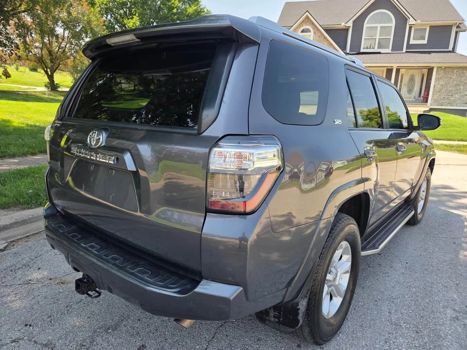 2016 Toyota 4Runner 5th Gen - Image 4 of 11