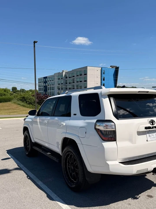 2016 Toyota 4Runner 5th Gen - Image 2 of 20