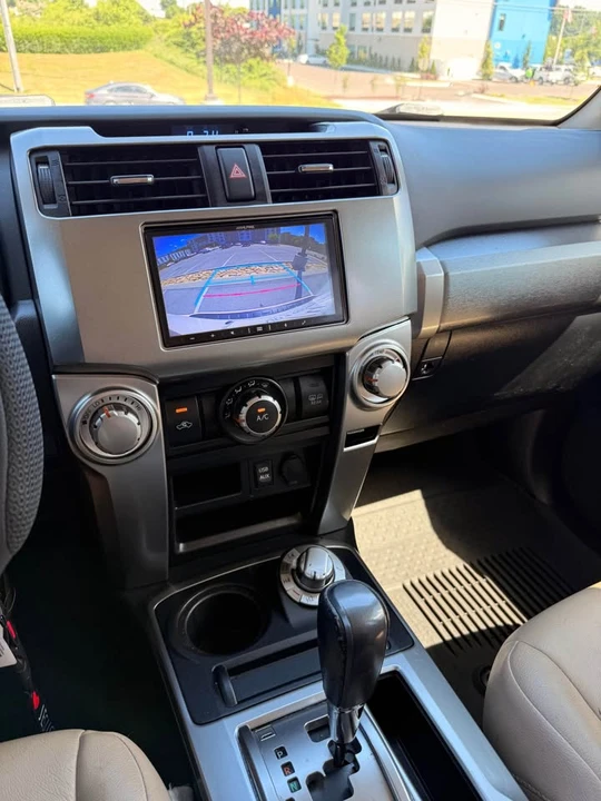 2016 Toyota 4Runner 5th Gen - Image 18 of 20