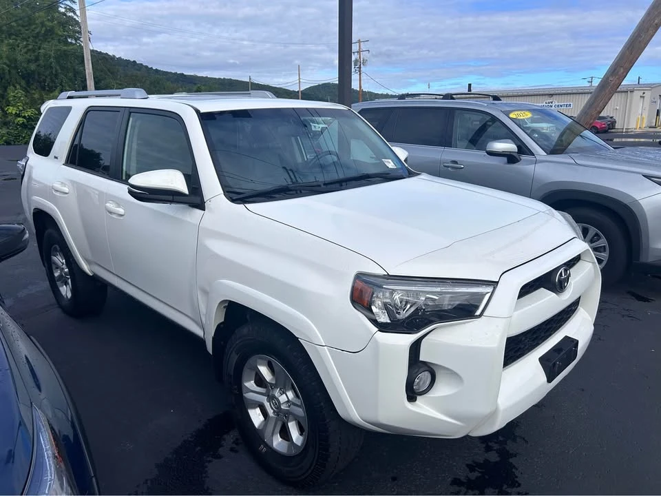 2016 Toyota 4Runner 5th Gen - Image 2 of 5