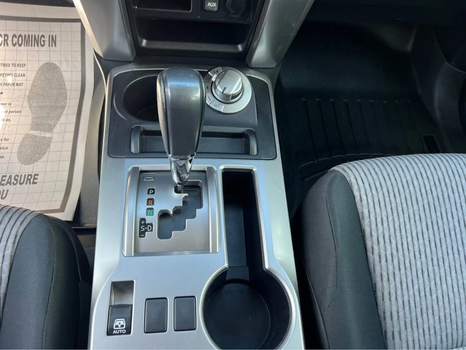 2016 Toyota 4Runner 5th Gen - Image 19 of 20