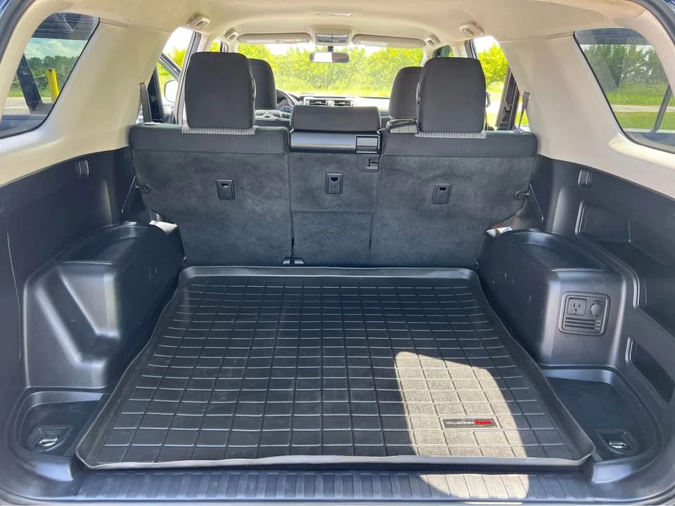 2016 Toyota 4Runner 5th Gen - Image 10 of 20