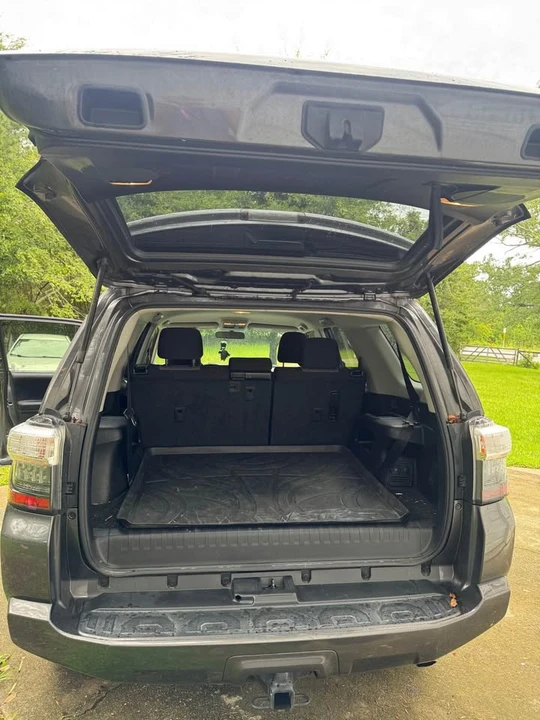 2016 Toyota 4Runner 5th Gen - Image 9 of 11