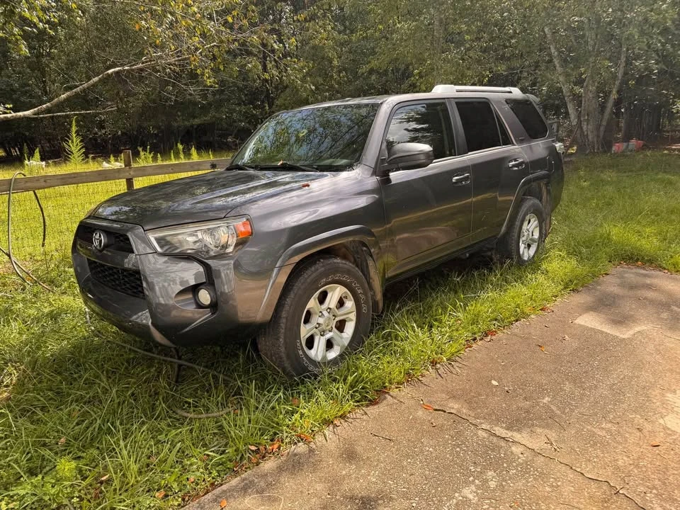 2016 Toyota 4Runner 5th Gen - Image 10 of 11