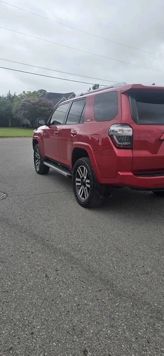 2016 Toyota 4Runner 5th Gen - Image 4 of 9