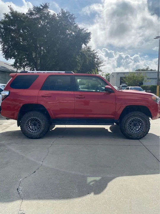 2016 Toyota 4Runner 5th Gen - Image 4 of 14