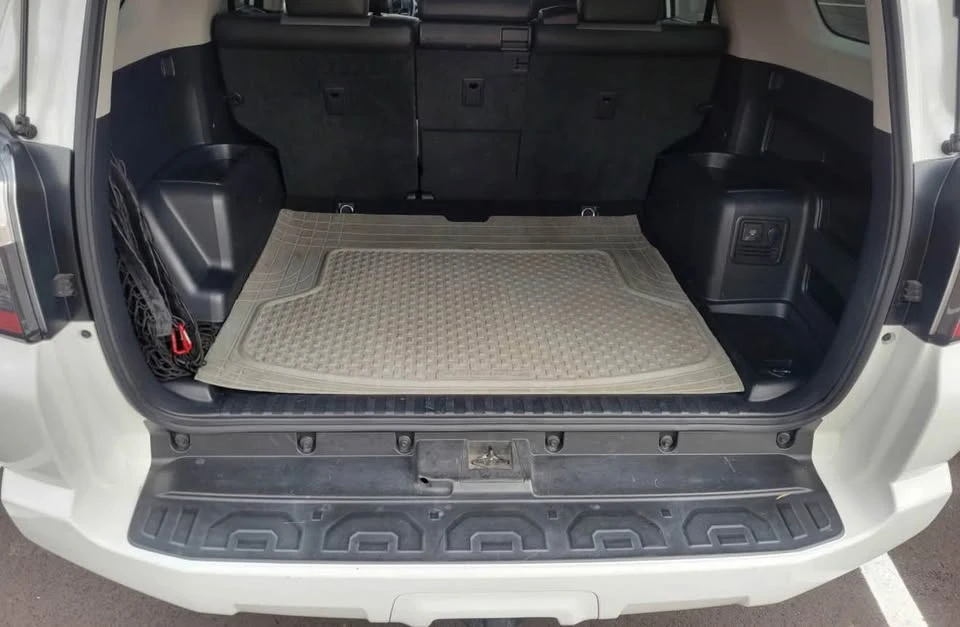 2016 Toyota 4Runner 5th Gen - Image 9 of 11
