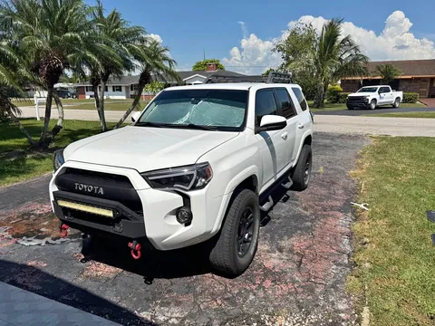 2016 Toyota 4Runner SR5 Sport Utility 2D