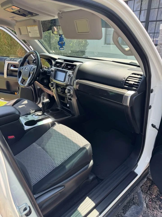 2016 Toyota 4Runner 5th Gen - Image 5 of 9
