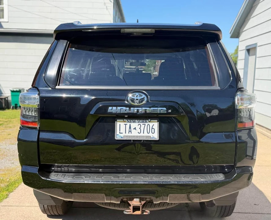 2016 Toyota 4Runner 5th Gen - Image 5 of 15