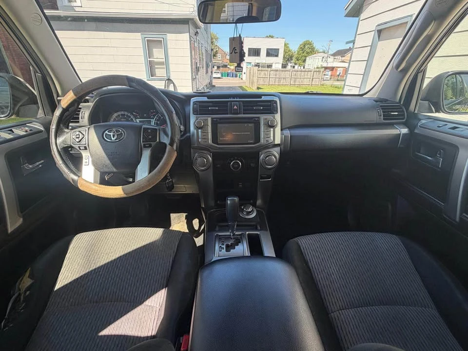 2016 Toyota 4Runner 5th Gen - Image 13 of 15