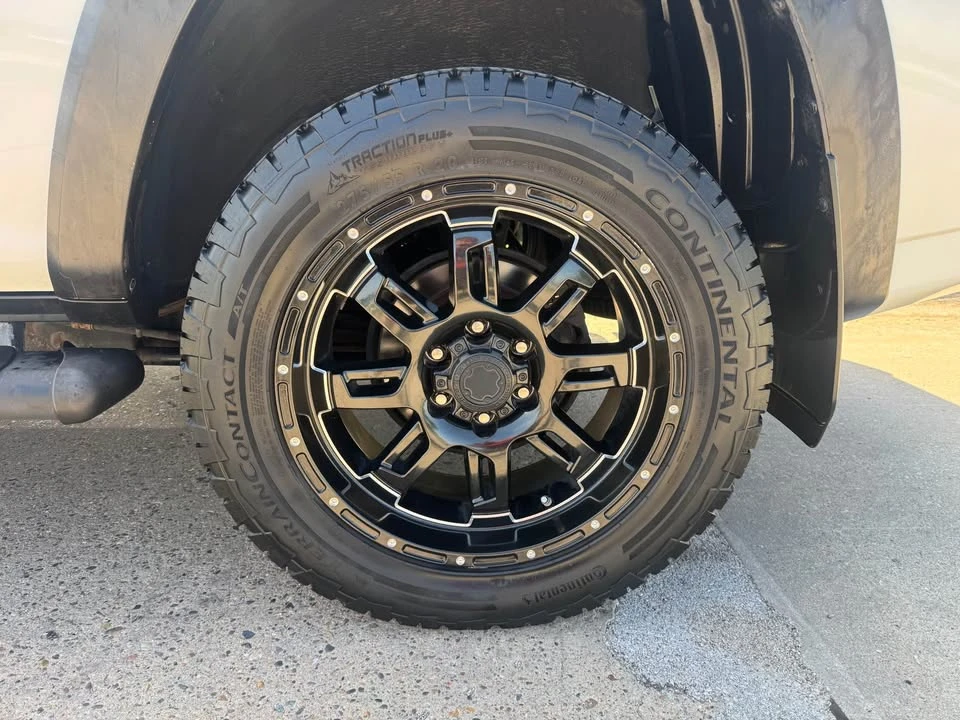 2016 Toyota 4Runner 5th Gen - Image 11 of 17