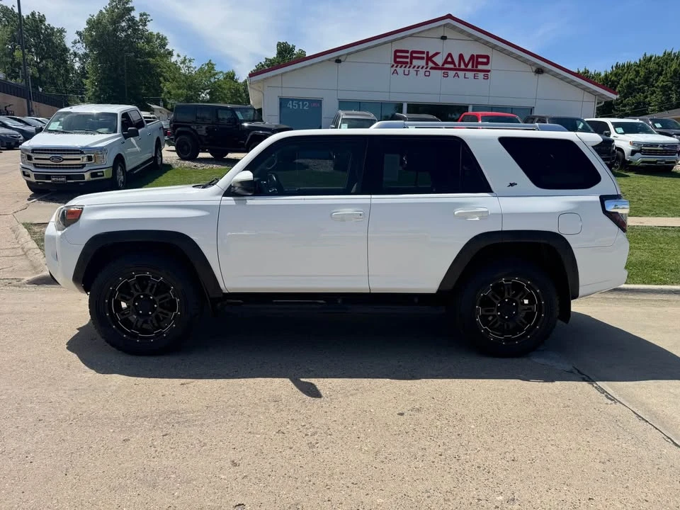 2016 Toyota 4Runner 5th Gen - Image 2 of 17