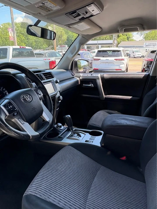 2016 Toyota 4Runner 5th Gen - Image 6 of 8