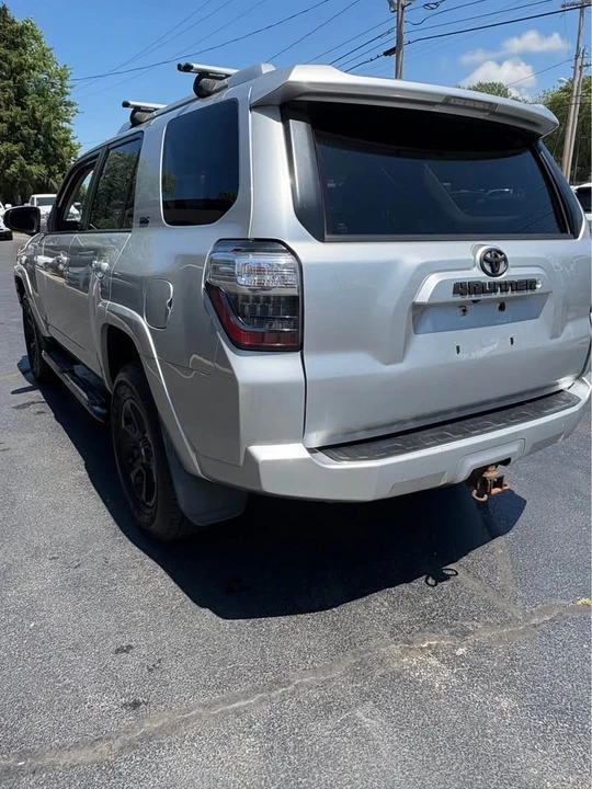 2016 Toyota 4Runner 5th Gen - Image 5 of 8