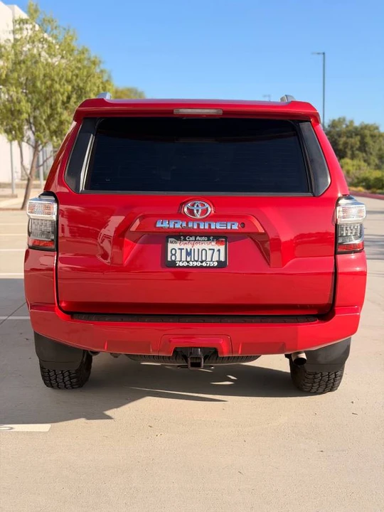 2016 Toyota 4Runner 5th Gen - Image 4 of 15