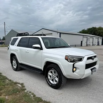 2016 Toyota 4Runner SR5 Sport Utility 4D