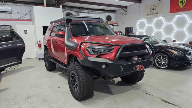 2016 Toyota 4Runner SR5 Sport Utility 4D