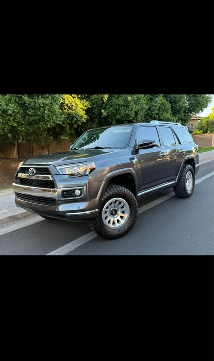 2016 Toyota 4Runner 5th Gen - Image 3 of 8