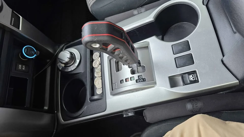 2016 Toyota 4Runner 5th Gen - Image 10 of 18