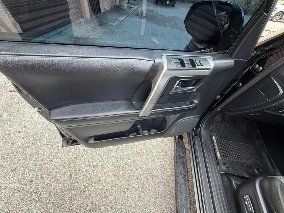 2016 Toyota 4Runner 5th Gen - Image 10 of 20