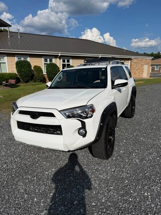 2016 Toyota 4Runner 5th Gen - Image 2 of 18