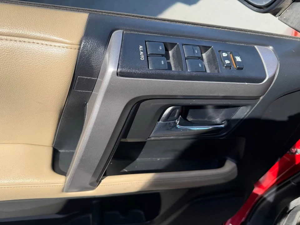 2016 Toyota 4Runner 5th Gen - Image 9 of 16