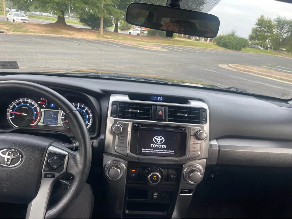 2016 Toyota 4Runner 5th Gen - Image 18 of 19