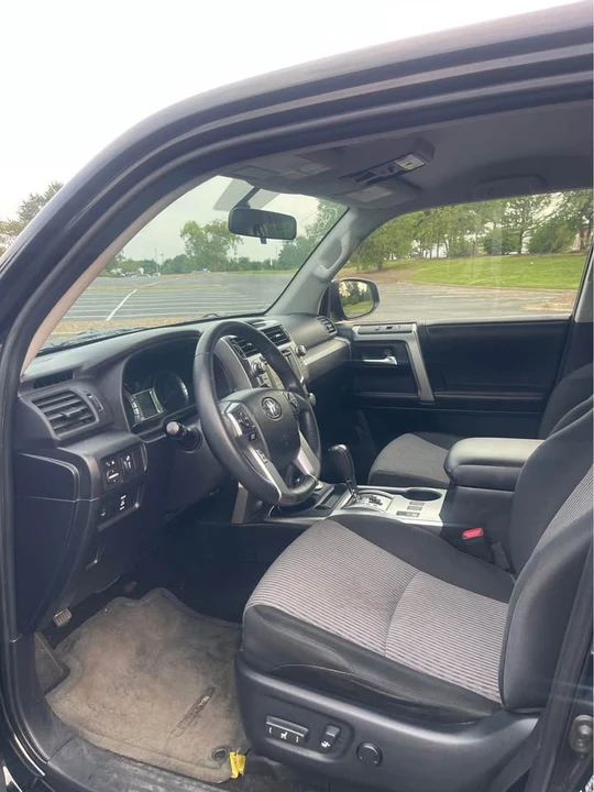 2016 Toyota 4Runner 5th Gen - Image 8 of 19