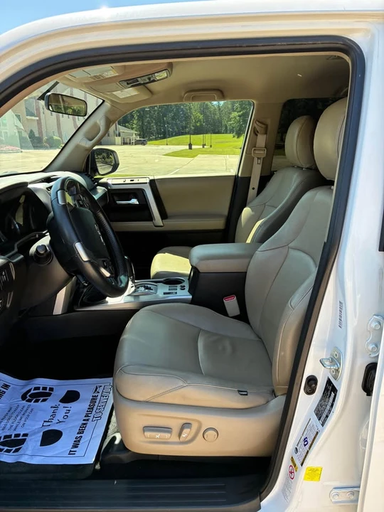 2016 Toyota 4Runner 5th Gen - Image 9 of 14