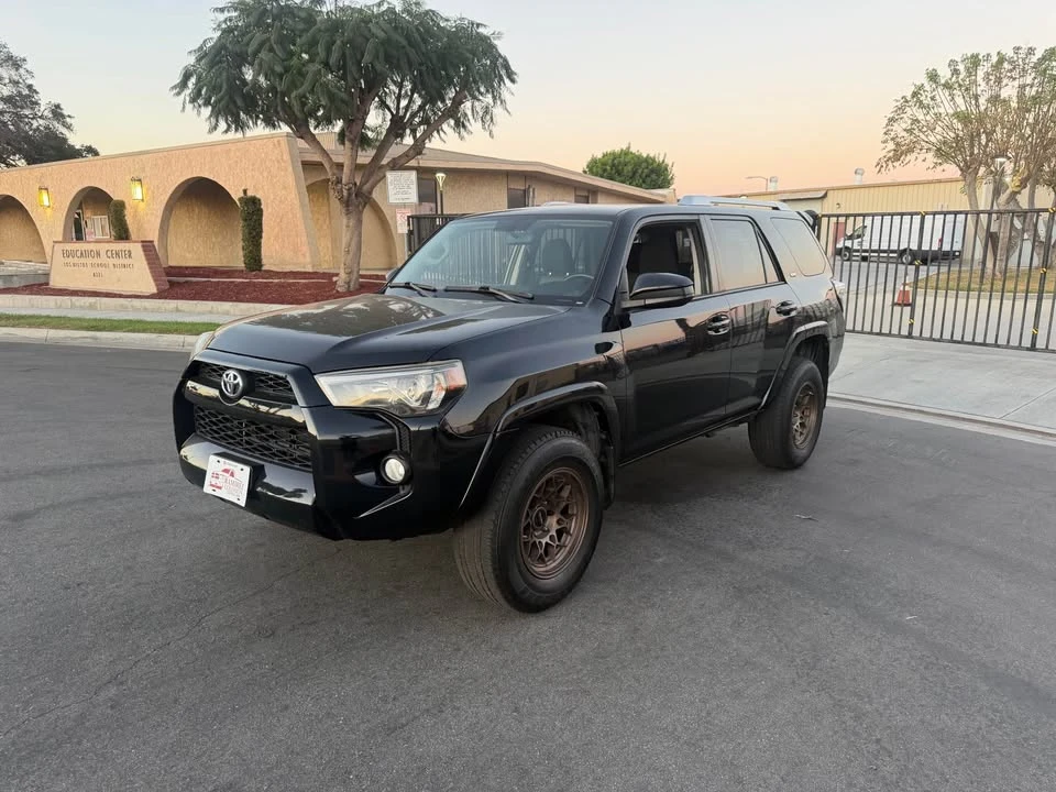 2016 Toyota 4Runner 5th Gen - Image 2 of 10