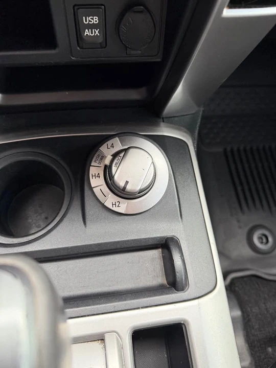2016 Toyota 4Runner 5th Gen - Image 18 of 20