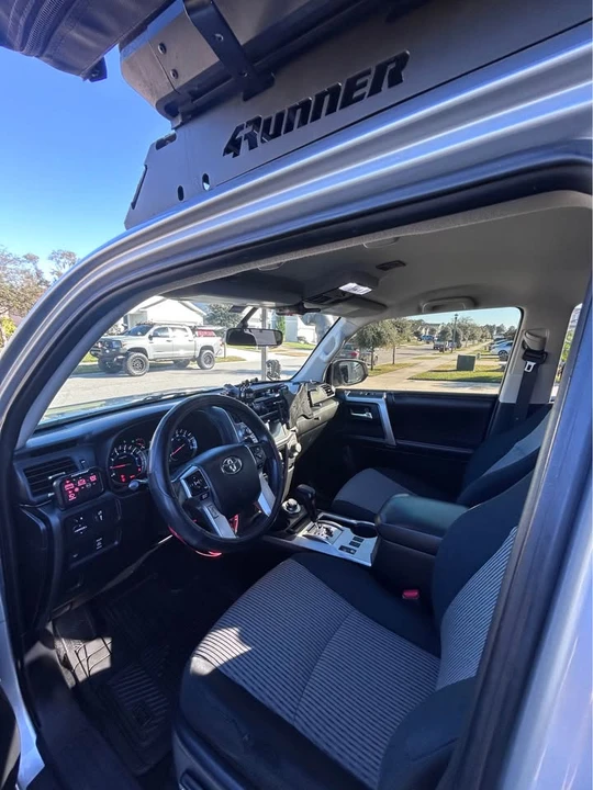 2016 Toyota 4Runner 5th Gen - Image 17 of 18