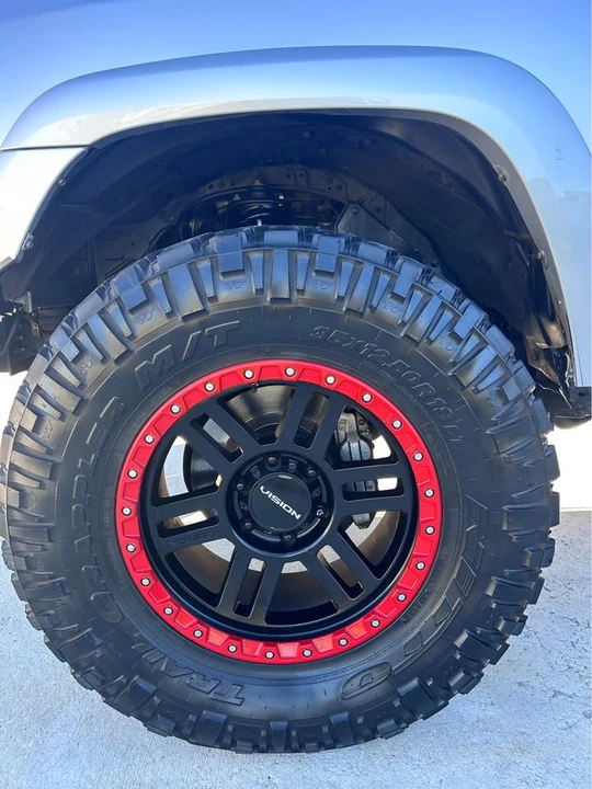 2016 Toyota 4Runner 5th Gen - Image 15 of 18