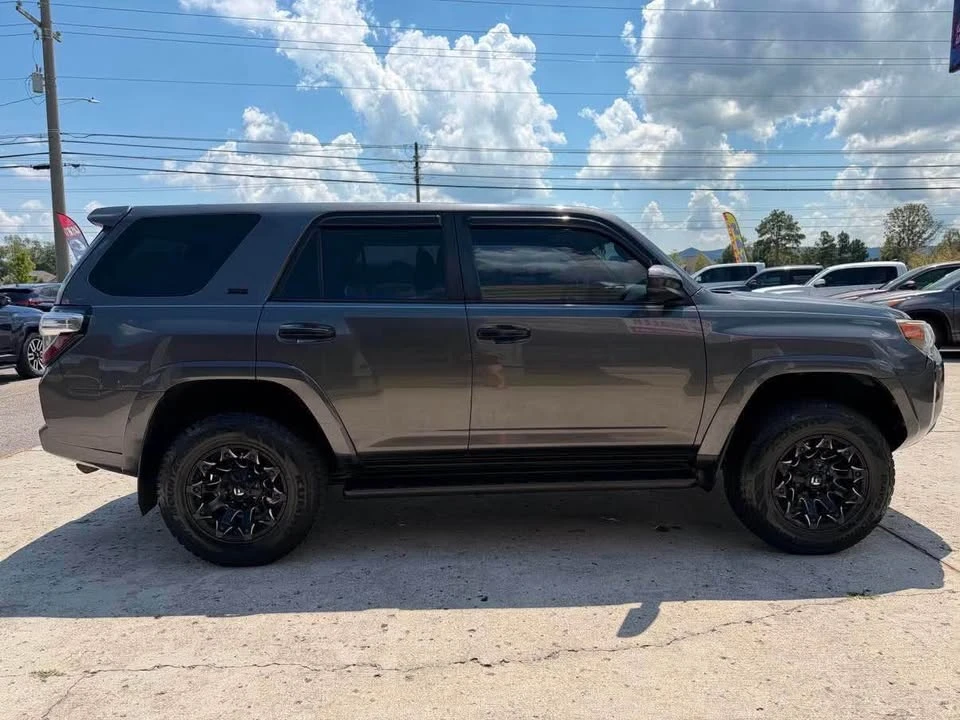 2016 Toyota 4Runner 5th Gen - Image 4 of 20