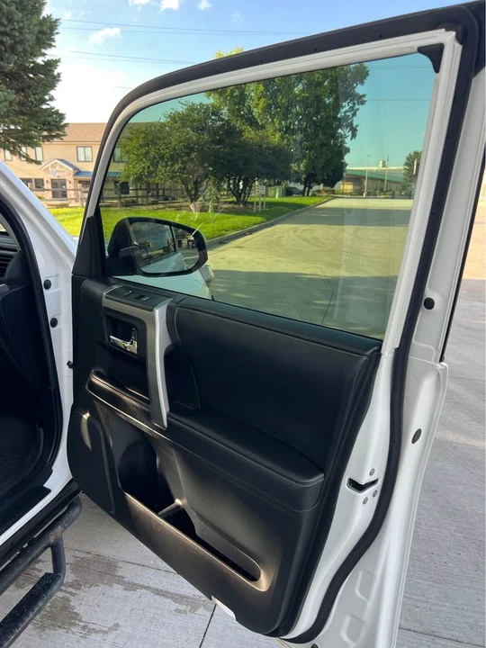 2016 Toyota 4Runner 5th Gen - Image 5 of 11