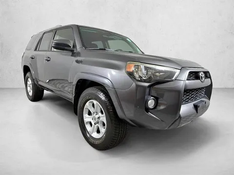 2016 Toyota 4Runner SR5 Sport Utility 4D