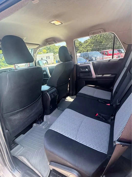 2016 Toyota 4Runner 5th Gen - Image 12 of 16