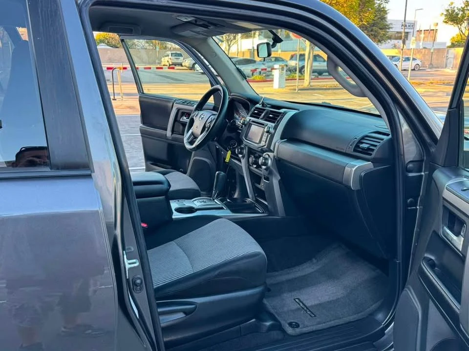2016 Toyota 4Runner 5th Gen - Image 10 of 20