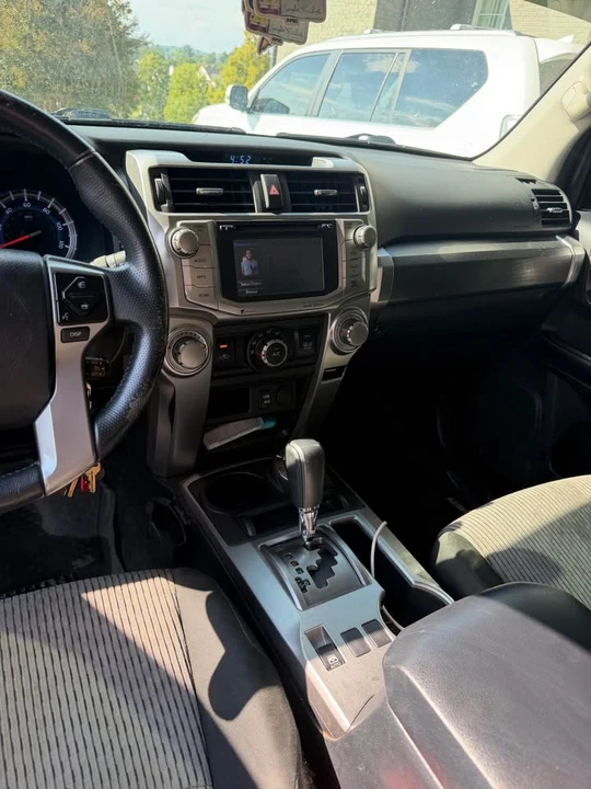2016 Toyota 4Runner 5th Gen - Image 10 of 18
