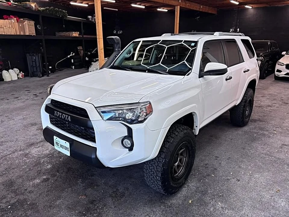 2016 Toyota 4Runner 5th Gen - Image 3 of 20